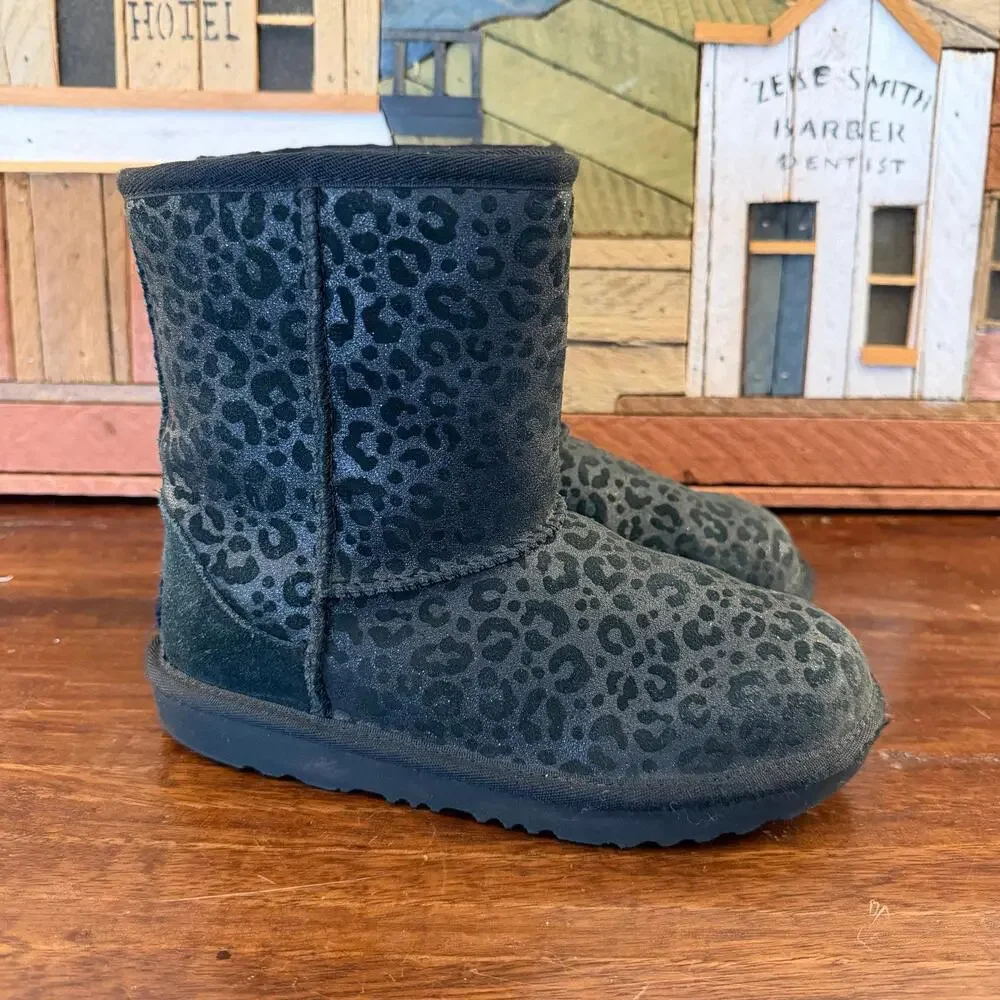 UGG‎ Classic II Glitter Leopard Boots 3